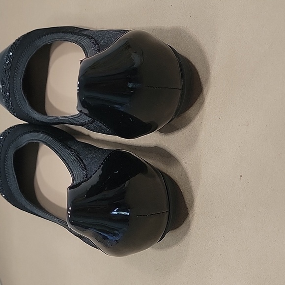 Alfani Jemah Closed Toe Ballet Flats, Black, Size 7.5 - Picture 3 of 8